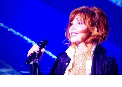 NRJ MUSIC AWARDS 2013- Mylene Farmer