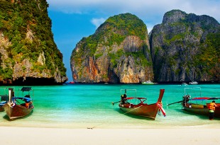 plage thailande barques