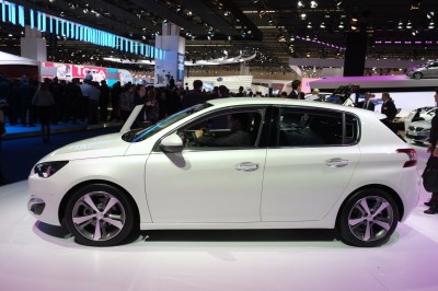 Francfort-Peugeot-308_01