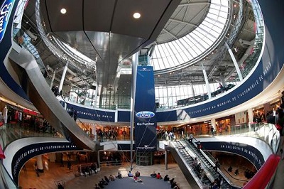 Nouvelle Mustang la defense