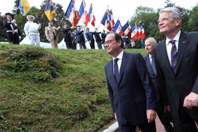 hollande-et-gauck-au-hartmannswillerkopf-01