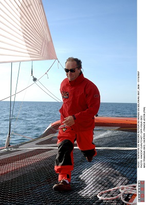 SAILING/IDEC & FRANCIS JOYON