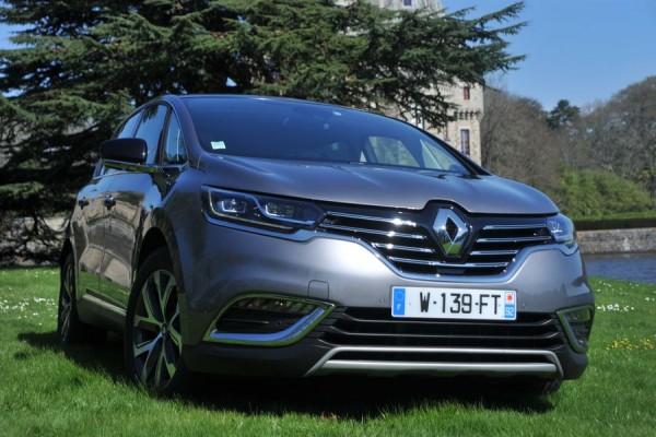 Nouveau Renault Espace - Crossover (4)_resultat