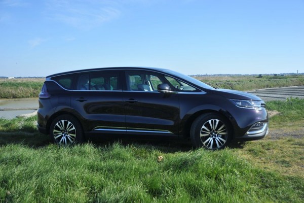 Nouveau Renault Espace - Crossover (6)_resultat