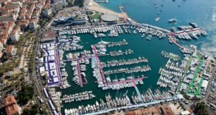 Les ports remplis de bâtiments