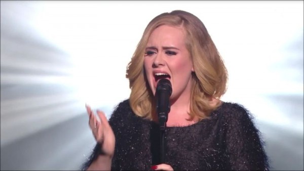 REPLAY NRJ MUSIC AWARDS (29)-Adele