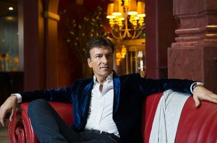 Tony-Carreira-