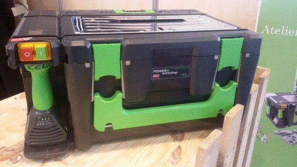 Le bricolage facile avec la Power 8 Workshop
