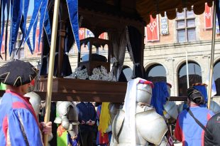 anneau de Jeanne d'Arc au Puy du Fou