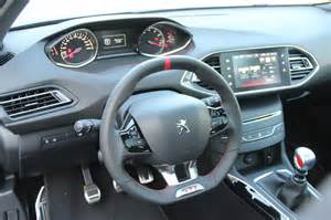 308 GTI tableau de bord