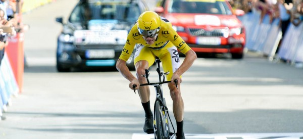 Christopher Froome renforce son maillot en remportant le chrono de Megève