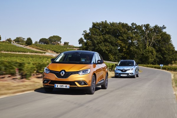 la quatrième génération des RENAULT SCENIC. 4-new-scenic-and-new-grand-scenic