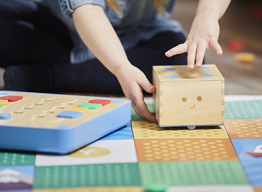 cubetto programmation jeu primo toys cubetto-tapis-jeu-primo-toys