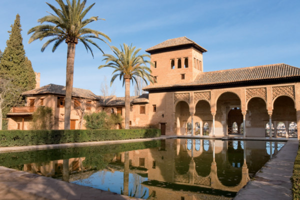 Ce qu'il faut voir au palais d'Alhambra de Grenade - Hellotickets