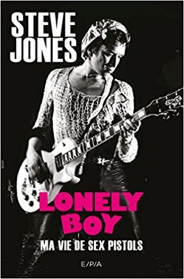 Dans « Lonely Boy » le guitariste livre un récit sans concession, cru et honnête de son aventure au sein des Sex Pistols.