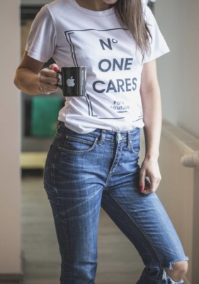 Un t-shirt à message humoristique