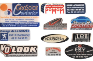 Autocollant publicitaire