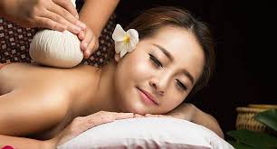 massage thaïlandais à Paris