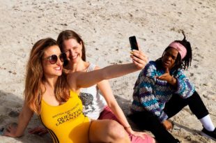 Wanderlost, Marine George humanise les influenceurs