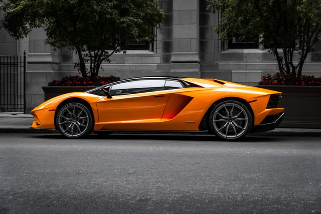 Sport Car rent in dubai
