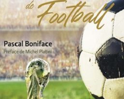 histoire-de-la-coupe-de-football-courrier-du-livre