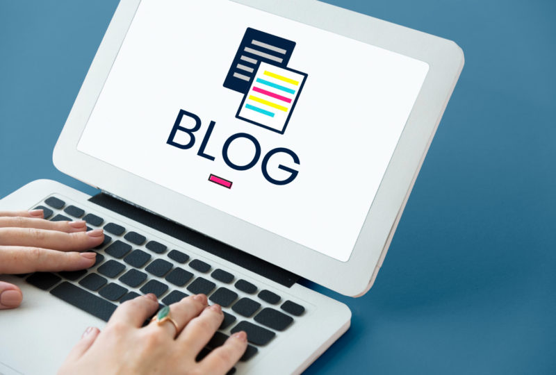 articles-information-bloguant-ecran-appareil