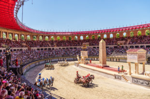 Le-Signe-du-Triomphe-©Martin-Sylvos-©Puy-du-Fou